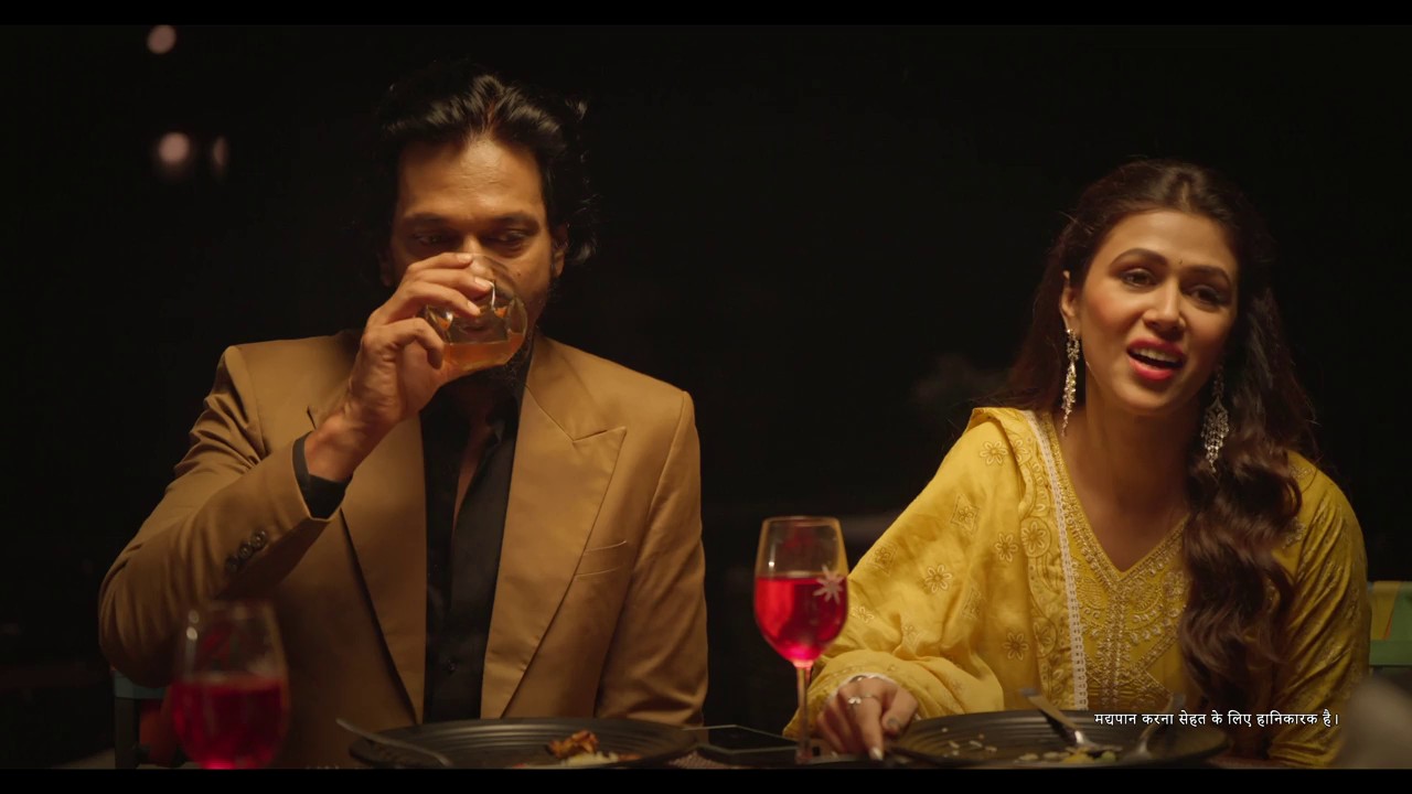 Maaya Ka Saaya (2000) WEBRip Hindi 720p x264 AVC AAC 2.0 ESub.mkv.0002